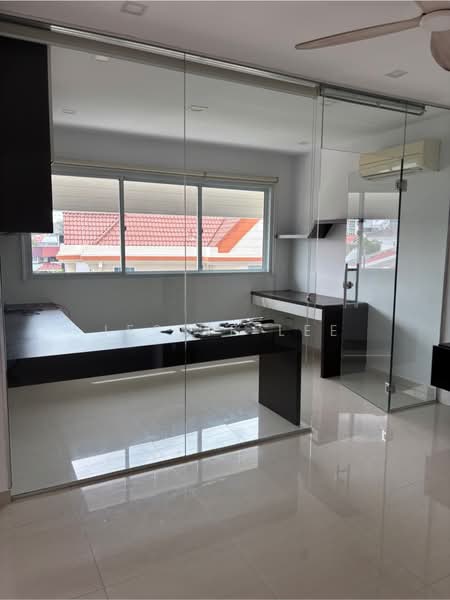 110 Lengkong Tiga, 110 Lengkong Tiga, 4 Bedrooms, 1,302 sqft, HDB Flat For Sale, by Jessie Lee, 500147911 - PropertyGuru.com.sg