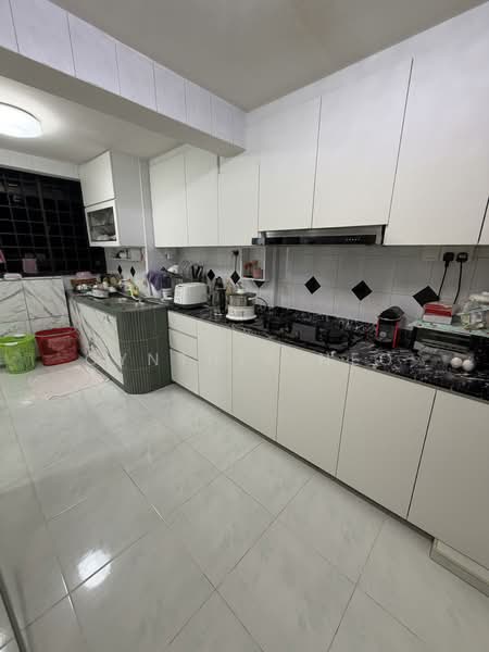 4 Lorong 7 Toa Payoh, 4 Lorong 7 Toa Payoh, 2 Bedrooms, 732 sqft, HDB Flat For Sale, by Cynthia Neo, 500147920 - Kitchen - PropertyGuru.com.sg