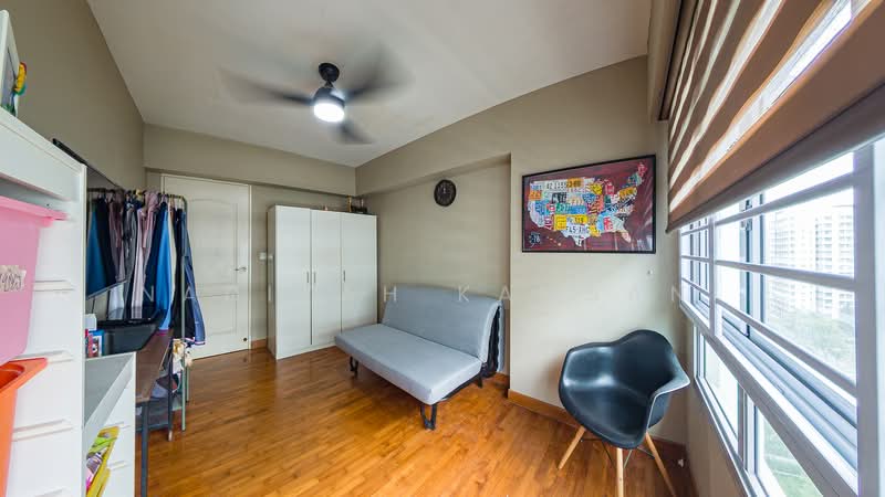 289B Punggol Place, 289B Punggol Place, 3 Bedrooms, 1,033 sqft, HDB Flat For Sale, by Nadiyah Kamsani, 500147925 - Living Room - PropertyGuru.com.sg