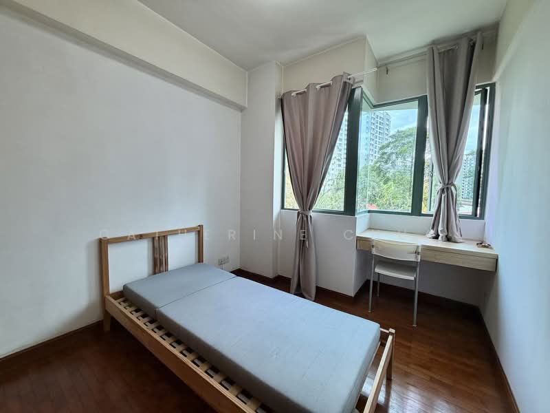 Palm Gardens, 3 Hong San Walk, 3 Bedrooms, 1,206 sqft, Condominium For Rent, by Catherine Chua, 500147939 - Bedroom - PropertyGuru.com.sg