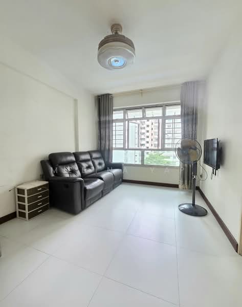528A Costa Ris, 528A Pasir Ris Street 51, 1 Bedroom, 506 sqft, HDB Flat For Sale, by Melina Yap, 500147940 - Living Room - PropertyGuru.com.sg