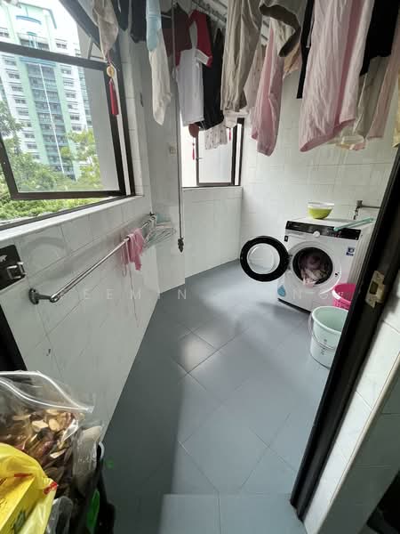122C Sengkang East Way, 122C Sengkang East Way, 4 Bedrooms, 1,399 sqft, HDB Flat For Sale, by Feemin Liong, 500147951 - Balcony - PropertyGuru.com.sg
