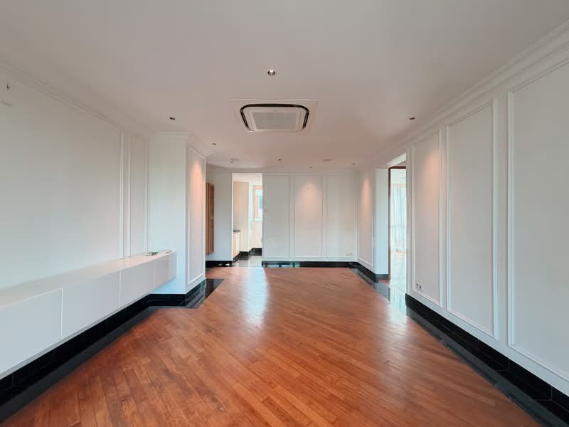 The Hermitage, 2 Sarkies Road, 2 Bedrooms, 850 sqft, Apartment For Sale, by Alexis Quek, 500147958 - Living Room - PropertyGuru.com.sg