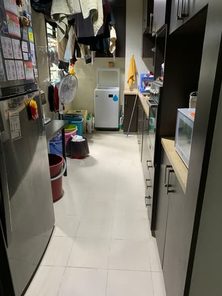 988C Jurong West Street 93, 988C Jurong West Street 93, 3 Bedrooms, 1,227 sqft, HDB Flat For Rent, by Ray Peh, 500147962 - Kitchen - PropertyGuru.com.sg