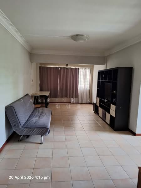 617 Ang Mo Kio Avenue 4, 617 Ang Mo Kio Avenue 4, 3 Bedrooms, 1,302 sqft, HDB Flat For Rent, by Sabrina Kuek 郭健美, 500147964 - Living Room - PropertyGuru.com.sg