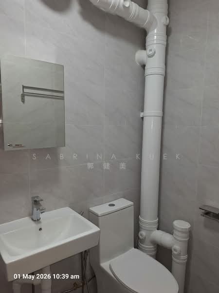 617 Ang Mo Kio Avenue 4, 617 Ang Mo Kio Avenue 4, 3 Bedrooms, 1,302 sqft, HDB Flat For Rent, by Sabrina Kuek 郭健美, 500147964 - Bathroom - PropertyGuru.com.sg