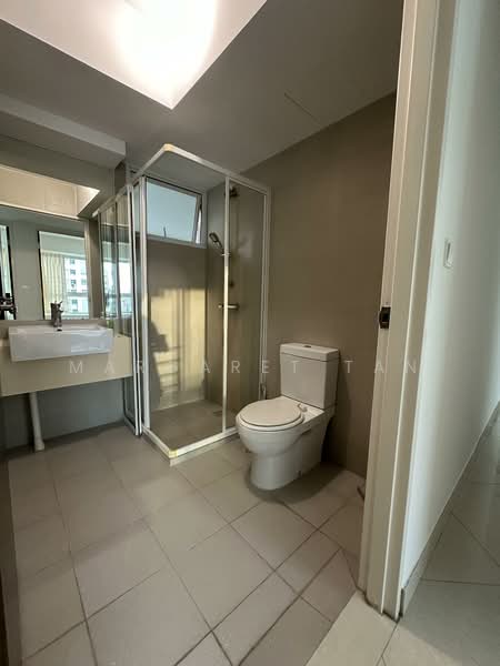 588B Ang Mo Kio Street 52, 588B Ang Mo Kio Street 52, 3 Bedrooms, 1,259 sqft, HDB Flat For Rent, by Margaret Tan, 500147966 - Bathroom - PropertyGuru.com.sg