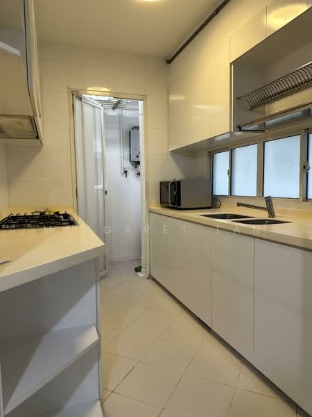 588B Ang Mo Kio Street 52, 588B Ang Mo Kio Street 52, 3 Bedrooms, 1,259 sqft, HDB Flat For Rent, by Margaret Tan, 500147966 - Kitchen - PropertyGuru.com.sg