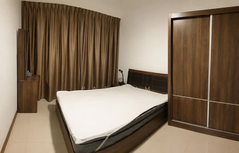 464B Bukit Batok West Avenue 8, 464B Bukit Batok West Avenue 8, 2 Bedrooms, 732 sqft, HDB Flat For Rent, by Pat Lum, 500147969 - Master Bedroom - PropertyGuru.com.sg