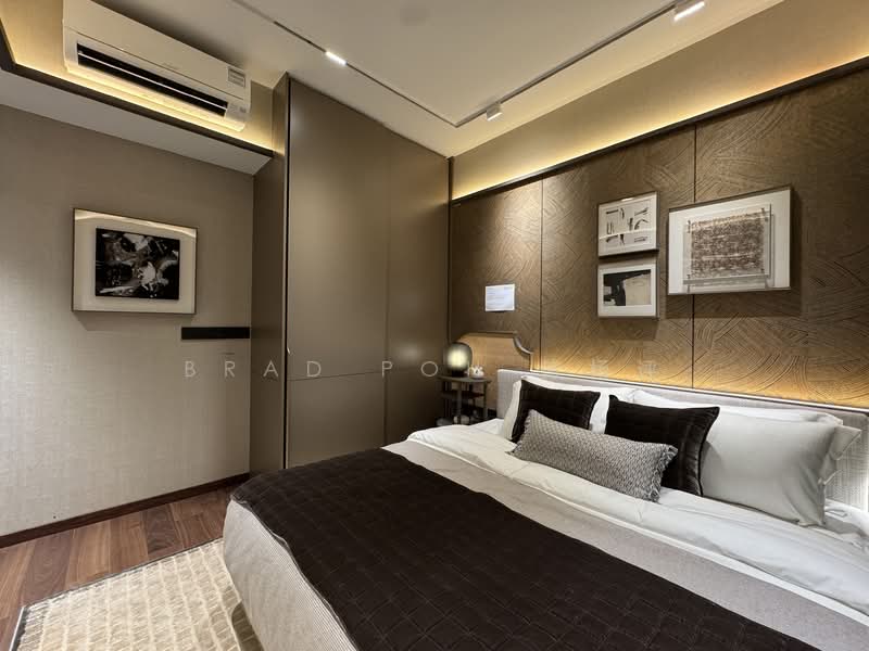 The Robertson Opus, 11 Unity Street, 3 Bedrooms, 990 sqft, Condominium For Sale, by Brad Poh 傅杨评, 500147970 - Bedroom - PropertyGuru.com.sg