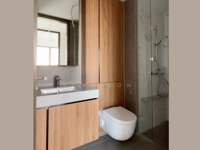 AMO Residence, 21 Ang Mo Kio Rise, 2 Bedrooms, 743 sqft, Condominium For Sale, by Tony Soh, 500147976 - Bathroom - PropertyGuru.com.sg