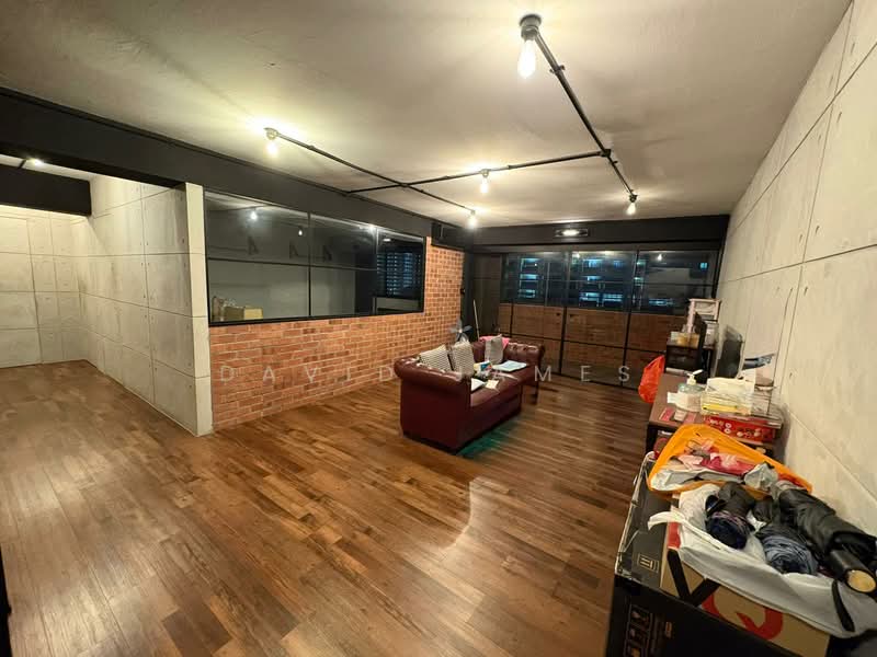298 Tampines Street 22, 298 Tampines Street 22, 3 Bedrooms, 1,399 sqft, HDB Flat For Sale, by David James, 500147978 - Living Room - PropertyGuru.com.sg