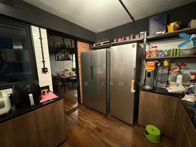 298 Tampines Street 22, 298 Tampines Street 22, 3 Bedrooms, 1,399 sqft, HDB Flat For Sale, by David James, 500147978 - Kitchen - PropertyGuru.com.sg