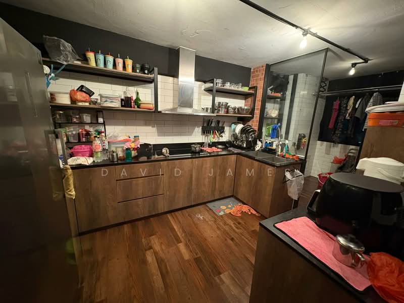 298 Tampines Street 22, 298 Tampines Street 22, 3 Bedrooms, 1,399 sqft, HDB Flat For Sale, by David James, 500147978 - Kitchen - PropertyGuru.com.sg