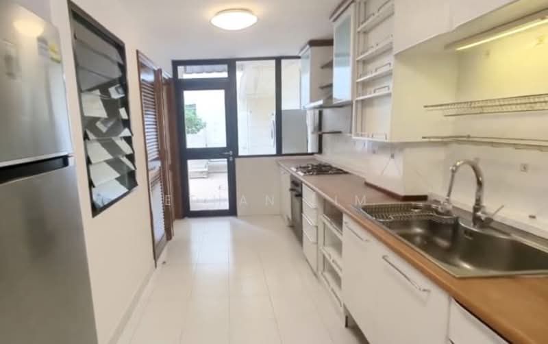 The Draycott, 50 Draycott Park, 2 Bedrooms, 1,605 sqft, Condominium For Rent, by Ethan Lim, 500147979 - Kitchen - PropertyGuru.com.sg