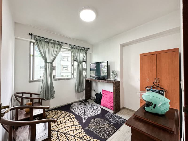 117A Jalan Tenteram, 117A Jalan Tenteram, 2 Bedrooms, 721 sqft, HDB Flat For Sale, by Risdian Isbintara, 500147981 - Living Room - PropertyGuru.com.sg