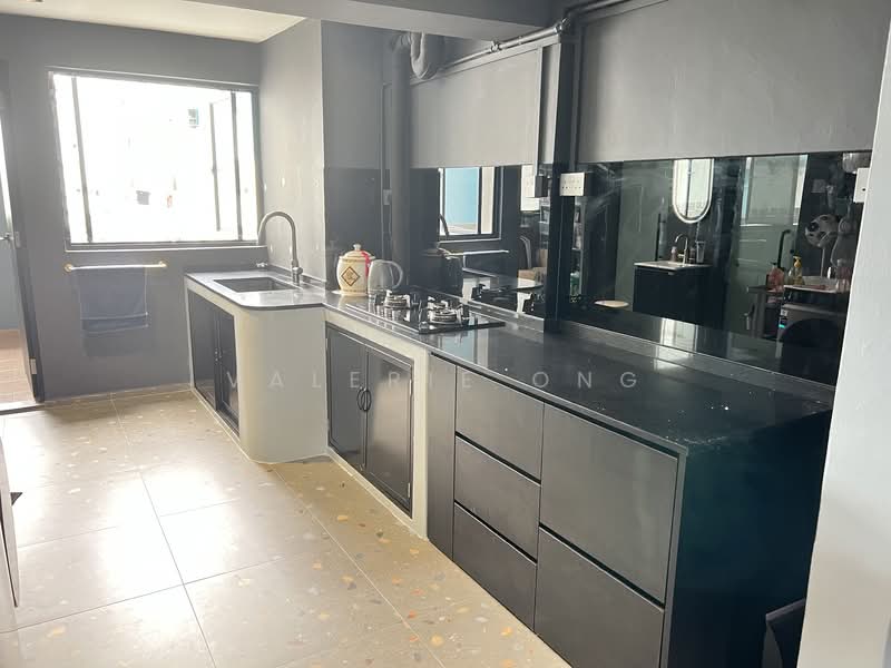 12 Upper Boon Keng Road, 12 Upper Boon Keng Road, 1 Bedroom, 714 sqft, HDB Flat For Rent, by Valerie Ong, 500147990 - Kitchen - PropertyGuru.com.sg