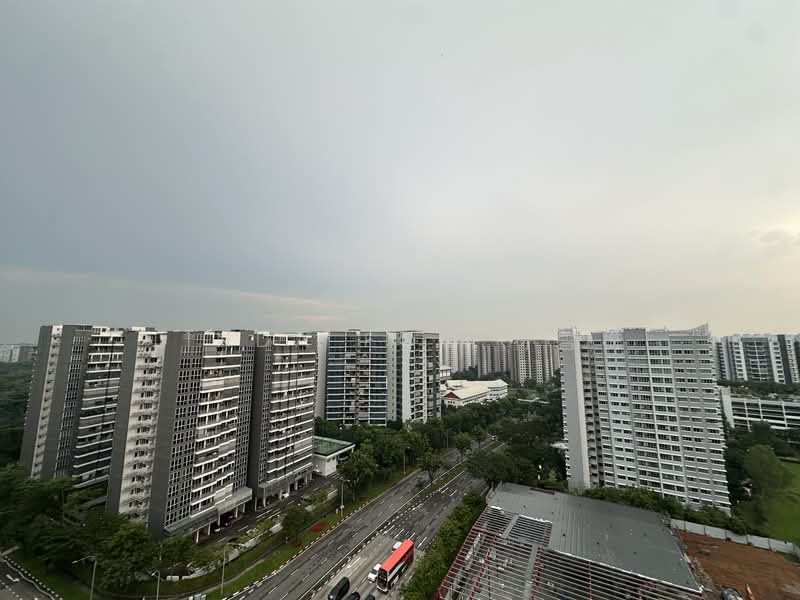 Riversails, 6 Upper Serangoon Crescent, 4 Bedrooms, 1,367 sqft, Condominium For Rent, by Linda Foo 符雪梅, 500147992 - Living/Dining Balcony view - PropertyGuru.com.sg