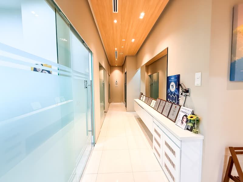Novena Medical Center, 10 Sinaran Drive, 1,486 sqft, Medical For Sale, by Jermaine Ang, 500147995 - CommercialGuru.com.sg