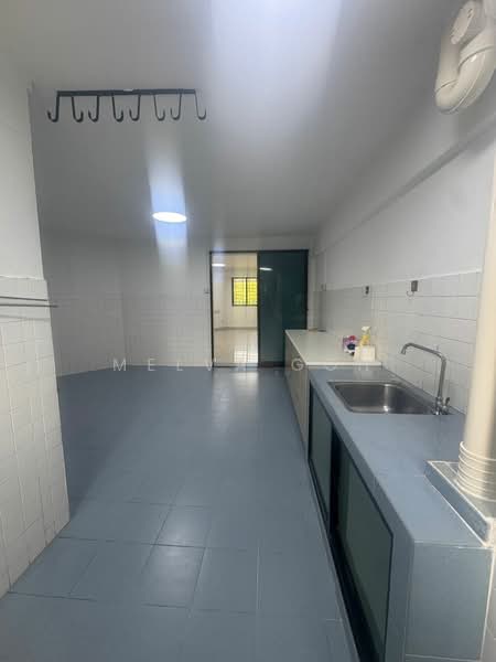 629 Ang Mo Kio Avenue 4, 629 Ang Mo Kio Avenue 4, Room Rental, 1,011 sqft, HDB Flat For Rent, by Melva Goh, 500148003 - Kitchen - PropertyGuru.com.sg