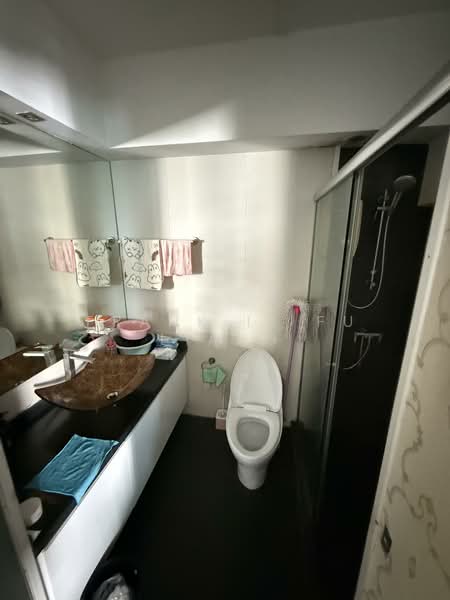 536 Jelapang Road, 536 Jelapang Road, 4 Bedrooms, 1,292 sqft, HDB Flat For Sale, by Frank Li Fu Liang, 500148008 - Bathroom - PropertyGuru.com.sg