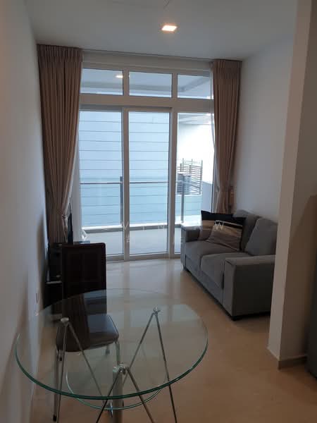 Cheap, Freehold 1br @ Pasir Panjang Rd! High Rental Yield!, , 1 Bedroom, 495 sqft, Condominium For Sale, by Kevin Aw 胡锦胜, 500148015 - Living Room - PropertyGuru.com.sg