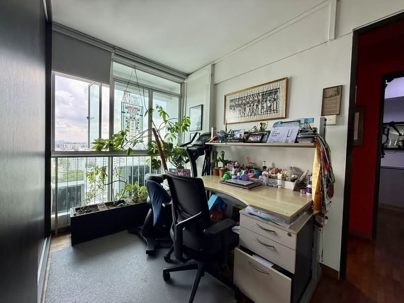 33 Chai Chee Avenue, 33 Chai Chee Avenue, 3 Bedrooms, 1,259 sqft, HDB Flat For Sale, by Tammy Koh, 500148019 - Study - PropertyGuru.com.sg