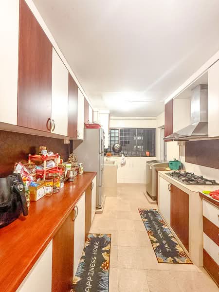 246 Yishun Avenue 9, 246 Yishun Avenue 9, 3 Bedrooms, 904 sqft, HDB Flat For Sale, by Samuel Prakash S/O Joseph Asirvatham, 500148025 - Kitchen - PropertyGuru.com.sg