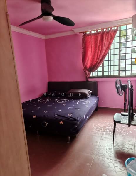 246 Yishun Avenue 9, 246 Yishun Avenue 9, 3 Bedrooms, 904 sqft, HDB Flat For Sale, by Samuel Prakash S/O Joseph Asirvatham, 500148025 - Bedroom - PropertyGuru.com.sg