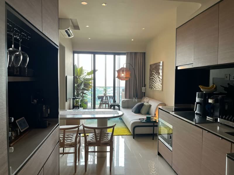 Midwood, 10 Hillview Rise, 1 Bedroom, 484 sqft, Condominium For Sale, by VK Wong, 500148026 - Full view - PropertyGuru.com.sg