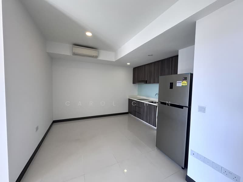 Sundance Suites, 12 Duku Place, 1 Bedroom, 603 sqft, Condominium For Rent, by Carol Chen, 500148028 - Kitchen - PropertyGuru.com.sg