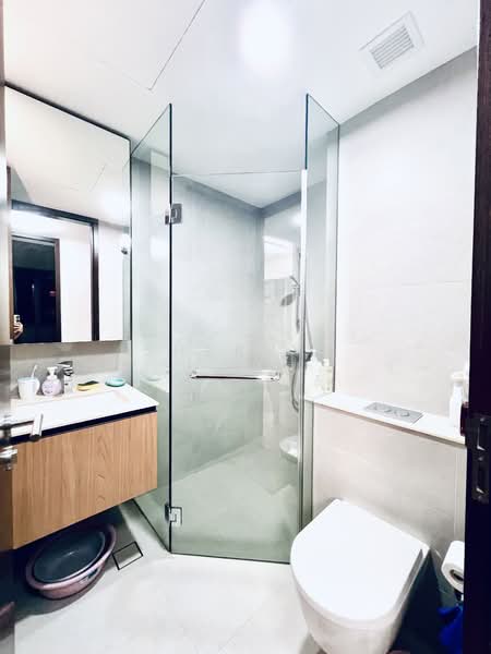 JadeScape, 6 Shunfu Road, 2 Bedrooms, 764 sqft, Condominium For Rent, by Sherlyn Wong, 500148037 - Bathroom - PropertyGuru.com.sg