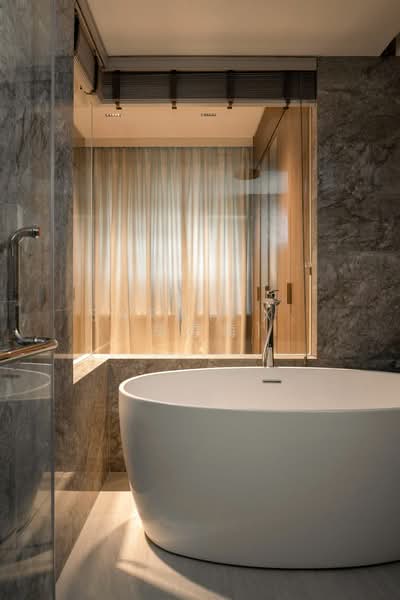 Mirage Tower, 80 Kim Seng Road, 3 Bedrooms, 1,227 sqft, Condominium For Sale, by Sarah X. (郑雪梅), 500148049 - Bathroom - PropertyGuru.com.sg
