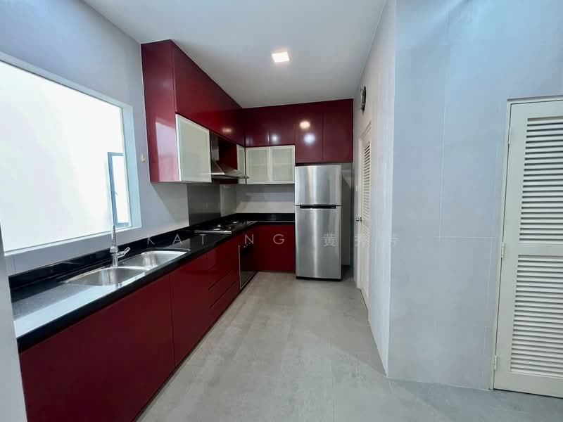 D'Hillside Loft, 31 Pasir Panjang Hill, 2 Bedrooms, 1,023 sqft, Apartment For Sale, by Kat Ng 黄秀芳, 500148050 - Kitchen - PropertyGuru.com.sg