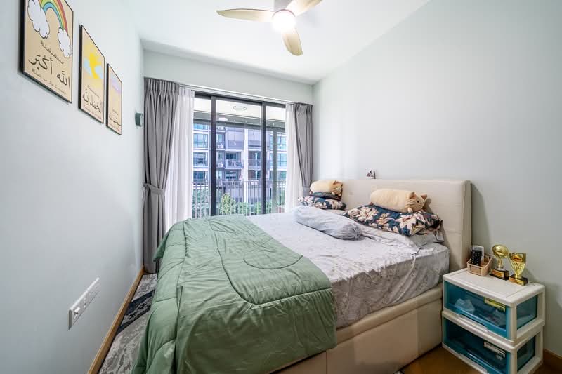 Treasure at Tampines, 21 Tampines Lane, 4 Bedrooms, 1,324 sqft, Condominium For Sale, by Kevin Lim, 500148054 - Bedroom - PropertyGuru.com.sg