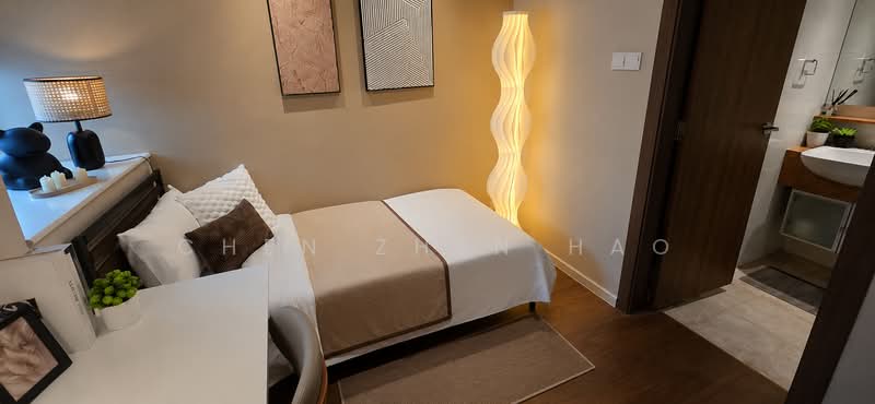 Cote D'Azur, 68 Marine Parade Road, Room Rental, 200 sqft, Condominium For Rent, by Chen Zhen Hao, 500148056 - Junior Master Suite - PropertyGuru.com.sg
