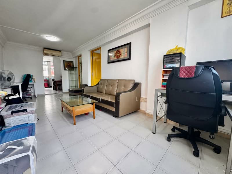623 Hougang Avenue 8, 623 Hougang Avenue 8, 2 Bedrooms, 743 sqft, HDB Flat For Rent, by Clarie Lim, 500148057 - Living Room - PropertyGuru.com.sg