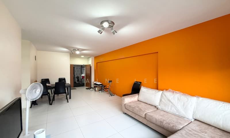 471B Fernvale Street, 471B Fernvale Street, 3 Bedrooms, 1,000 sqft, HDB Flat For Sale, by Elaine Lee, 500148069 - Living Room - PropertyGuru.com.sg