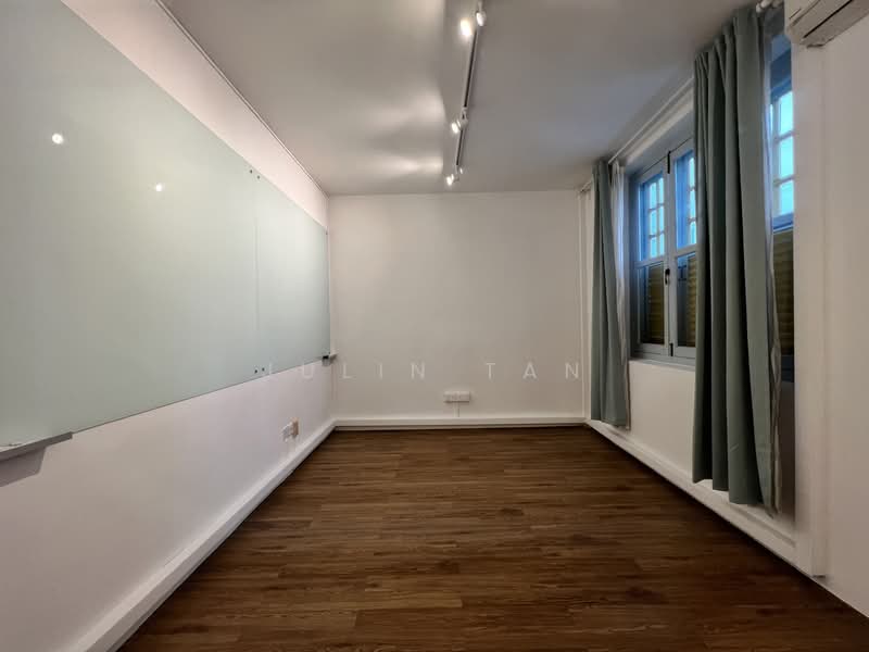 FULLY RENOVATED! New Bridge Rd Shophouse Office!, NEW BRIDGE ROAD / KEONG SAIK / CRAIG RD / TRAS ST, 1,250 sqft, Shop / Shophouse For Rent, by Julin Tan, 500148070 - Interior - CommercialGuru.com.sg