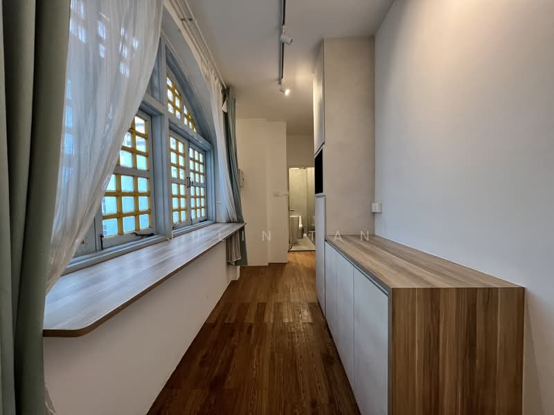 FULLY RENOVATED! New Bridge Rd Shophouse Office!, NEW BRIDGE ROAD / KEONG SAIK / CRAIG RD / TRAS ST, 1,250 sqft, Shop / Shophouse For Rent, by Julin Tan, 500148070 - Interior - CommercialGuru.com.sg