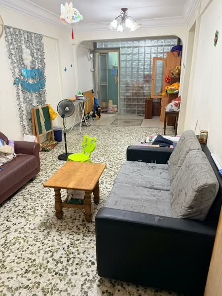 530 Bedok North Street 3, 530 Bedok North Street 3, 2 Bedrooms, 721 sqft, HDB Flat For Rent, by Rose Latha, 500148083 - Living Room - PropertyGuru.com.sg