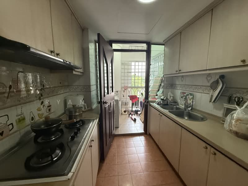 Maysprings, 2 Petir Road, 2 Bedrooms, 904 sqft, Apartment For Sale, by Ryan Tan Zheng Jie, 500148084 - Kitchen - PropertyGuru.com.sg