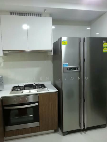 The Lakefront Residences, 46 Lakeside Drive, 3 Bedrooms, 1,001 sqft, Condominium For Rent, by Eileen Leong, 500148097 - Kitchen - PropertyGuru.com.sg