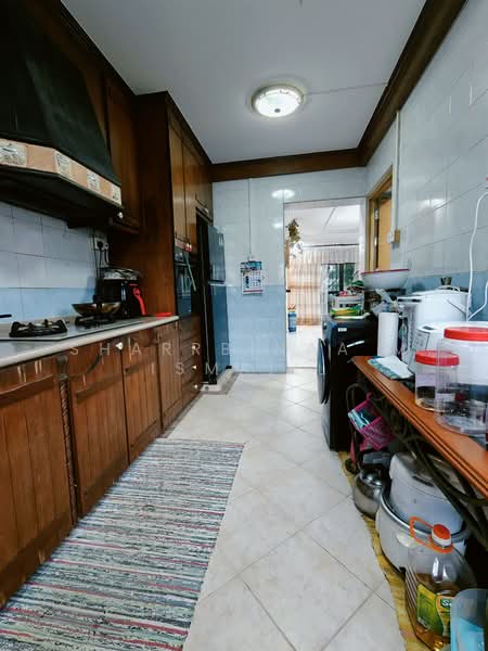 186C Rivervale Drive, 186C Rivervale Drive, 3 Bedrooms, 1,184 sqft, HDB Flat For Sale, by Sharrbinaa M Ismaiil, 500148100 - Kitchen - PropertyGuru.com.sg