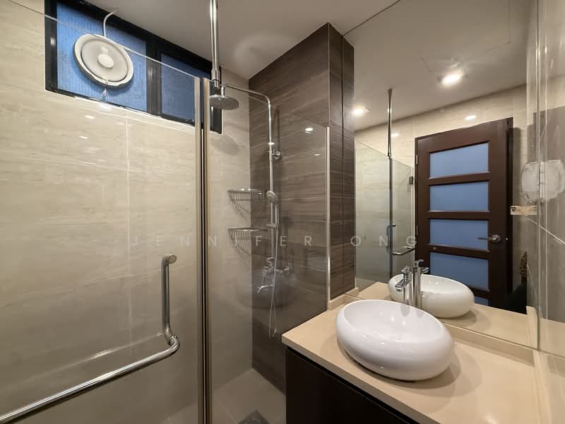 Hume Park I, 3 Hume Avenue, 3 Bedrooms, 1,453 sqft, Condominium For Rent, by Jennifer Ong, 500148102 - Bathroom - PropertyGuru.com.sg