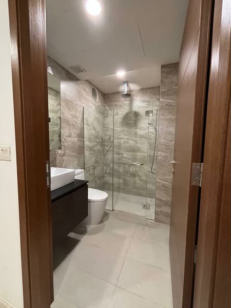 28 RC Suites, 28 Race Course Lane, 1 Bedroom, 409 sqft, Apartment For Sale, by BEN HE, 500148105 - Bathroom - PropertyGuru.com.sg
