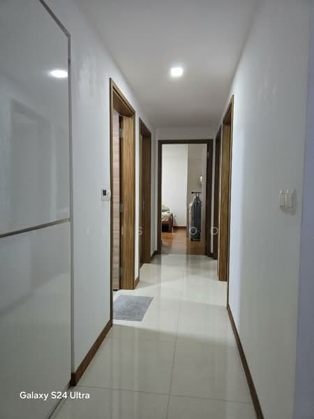 The Canopy, 71 Yishun Avenue 11, 4 Bedrooms, 1,410 sqft, Executive Condominium For Sale, by Iris Loo, 500148106 - Corridor - PropertyGuru.com.sg