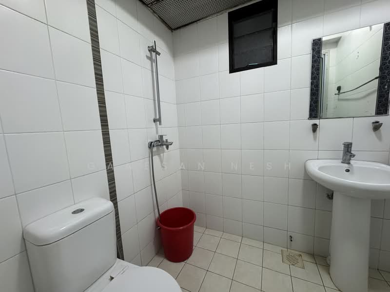334C Yishun Riverwalk, 334C Yishun Street 31, 3 Bedrooms, 1,206 sqft, HDB Flat For Sale, by Ganesan Nesh, 500148111 - Bathroom - PropertyGuru.com.sg