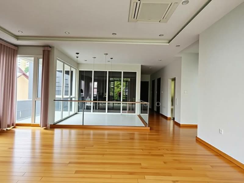 ⭐️STAR BUY⭐️LAST OFFER 9.XXM⭐️1KM TAO NAN⭐️东区捡漏豪宅⭐️, MOVE IN | POOL | LIFT | 7 ROOMS | MRT MALL 600M, 7 Bedrooms, 5,188 sqft, Semi-Detached House For Sale, by Andrew Goh, 500148112 - Interior - PropertyGuru.com.sg