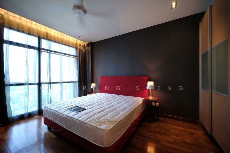 Blue Horizon, 21 West Coast Crescent, 3 Bedrooms, 1,152 sqft, Condominium For Rent, by Ong Rong Sheng, 500148119 - Bedroom - PropertyGuru.com.sg